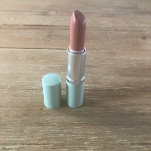 Discontinued.  Clinique Perfect Beige Lipstick